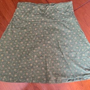 Toad&Co Green and Orange Patterned Chaka Skirt